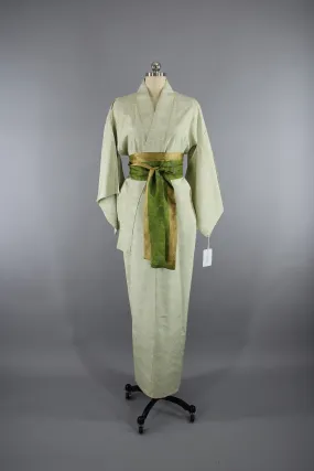 1950s Vintage Silk Kimono Robe in Light Green & Ivory Ikat Star Flower