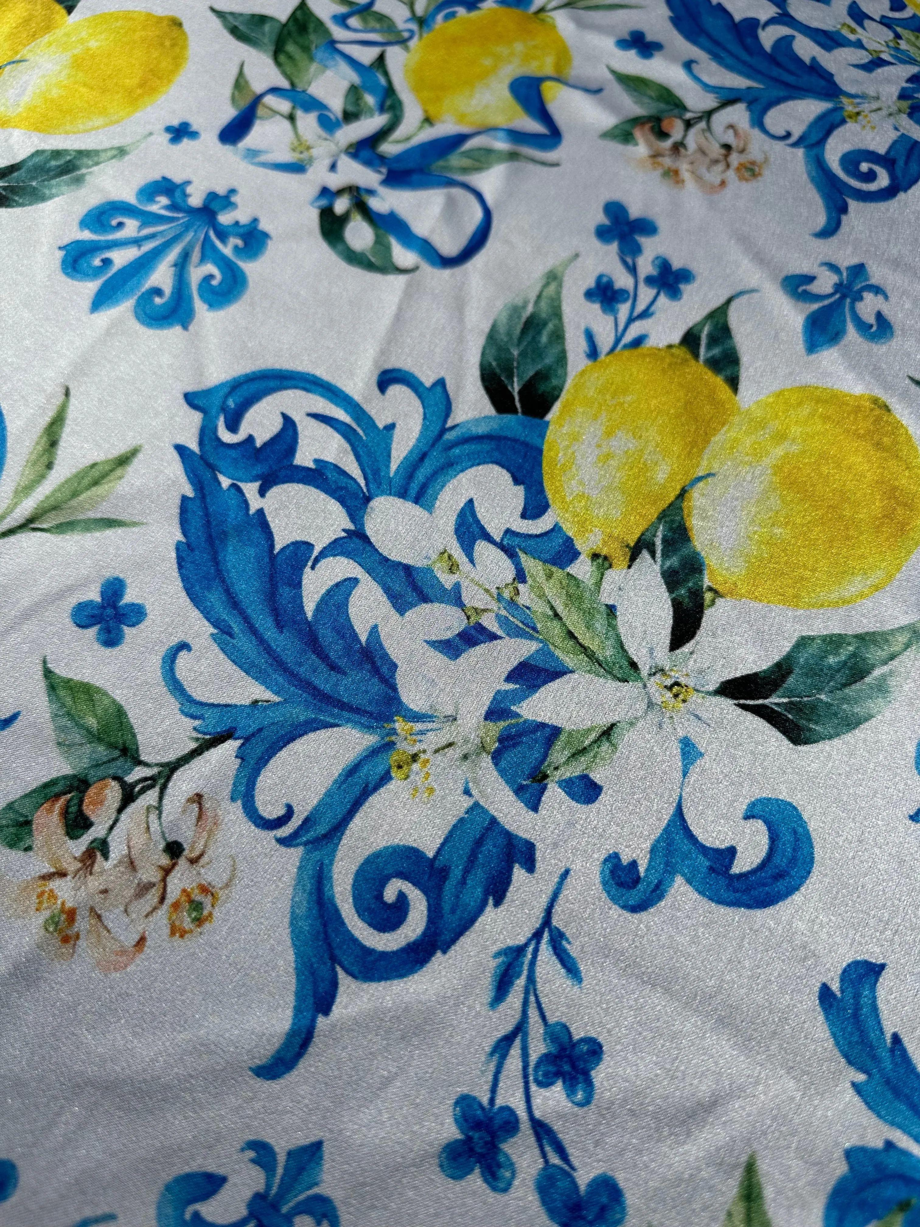 Blue Lemon Maiolica Print Foulard