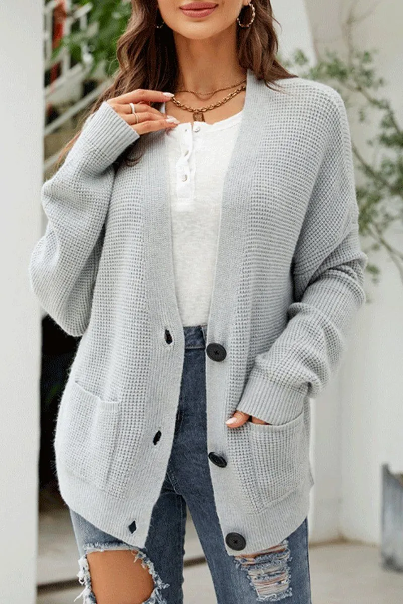 BUTTON CLOSURE KNIT CARDIGAN WITH POCKETS