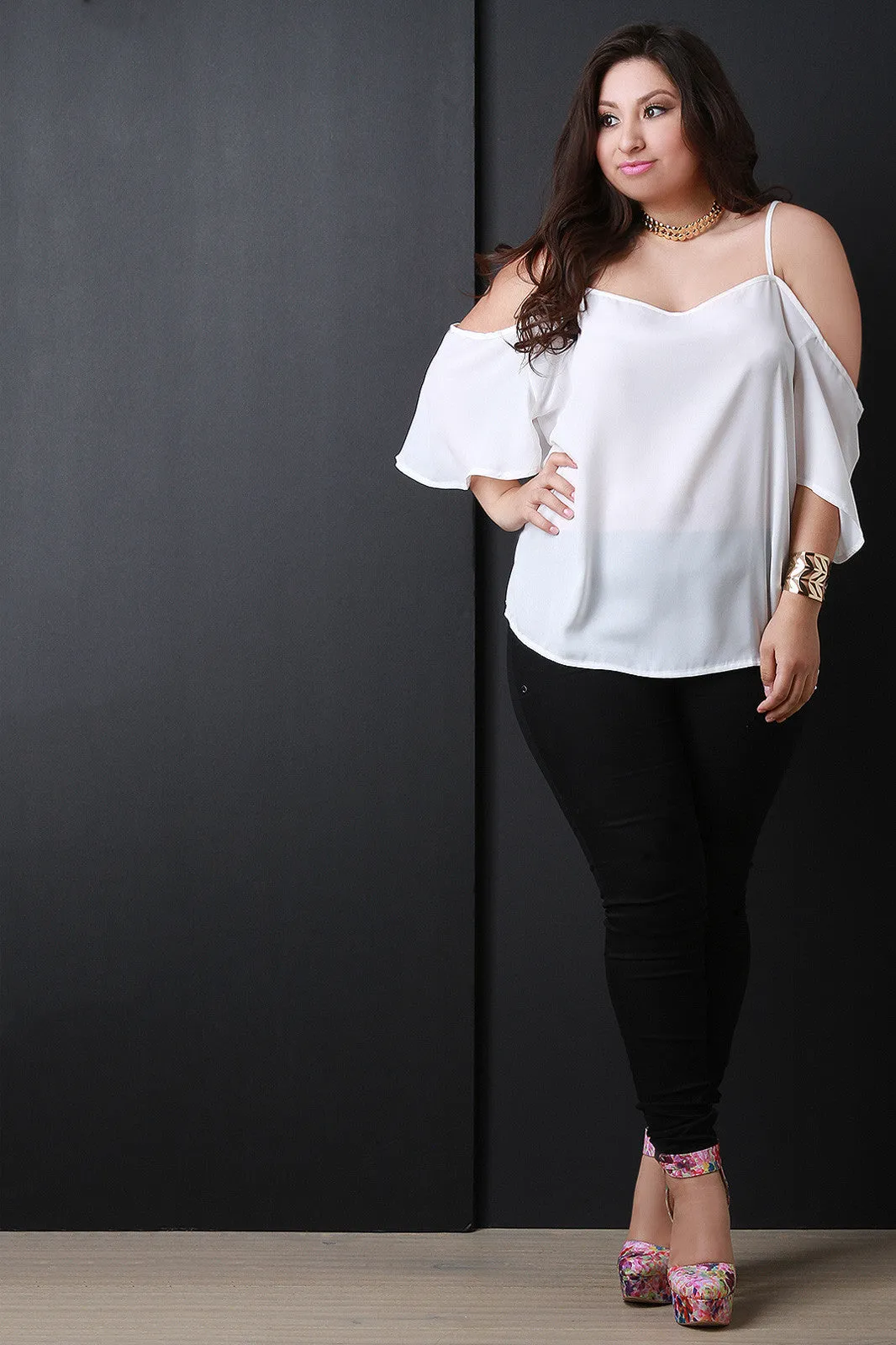 Chiffon Off-The-Shoulder Quarter Sleeve Top