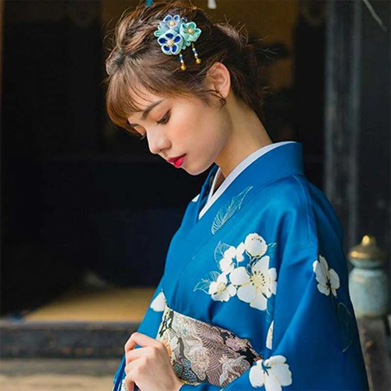 Japanese Kimono Traditional Dress