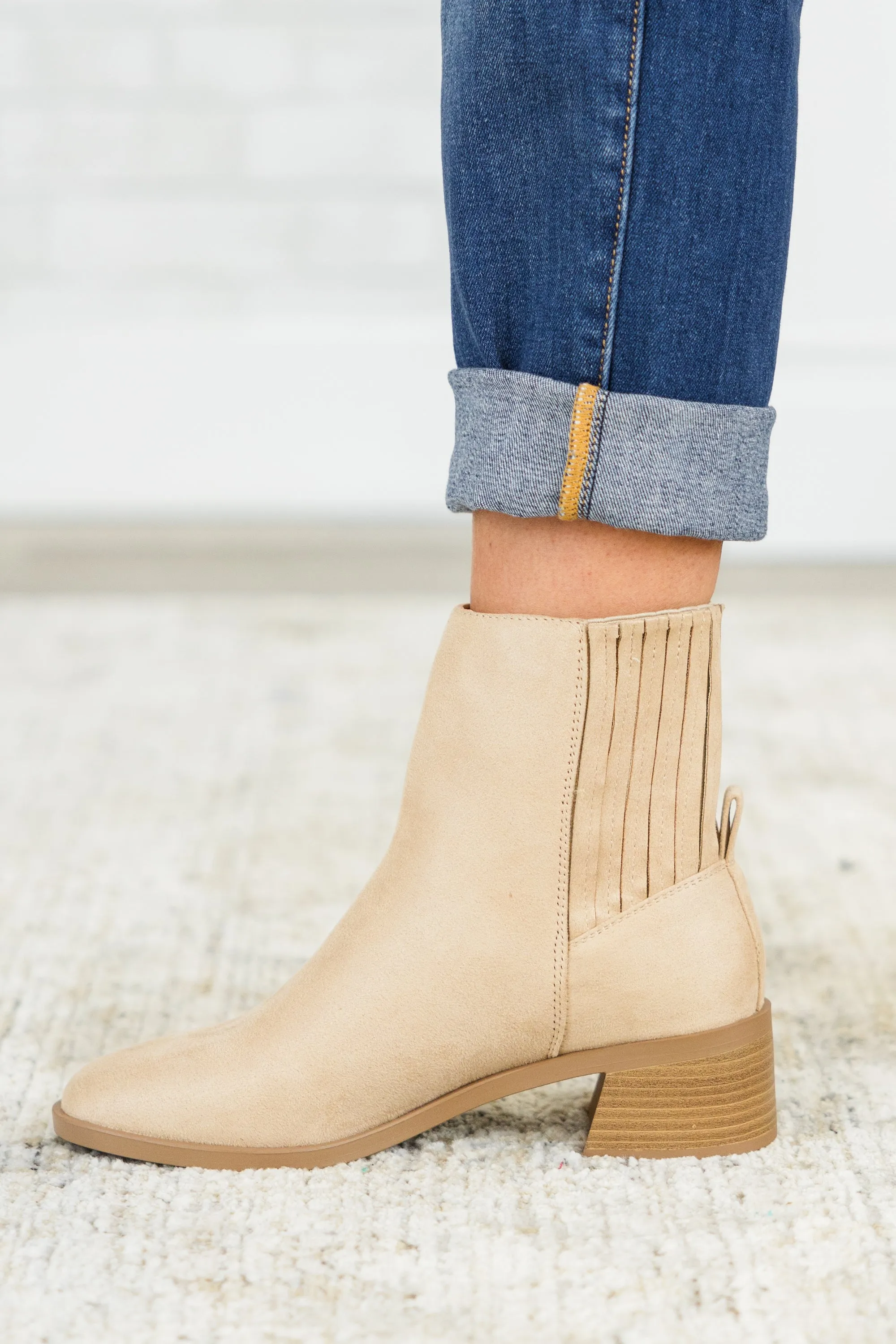 Jumping Ahead Booties, Camel