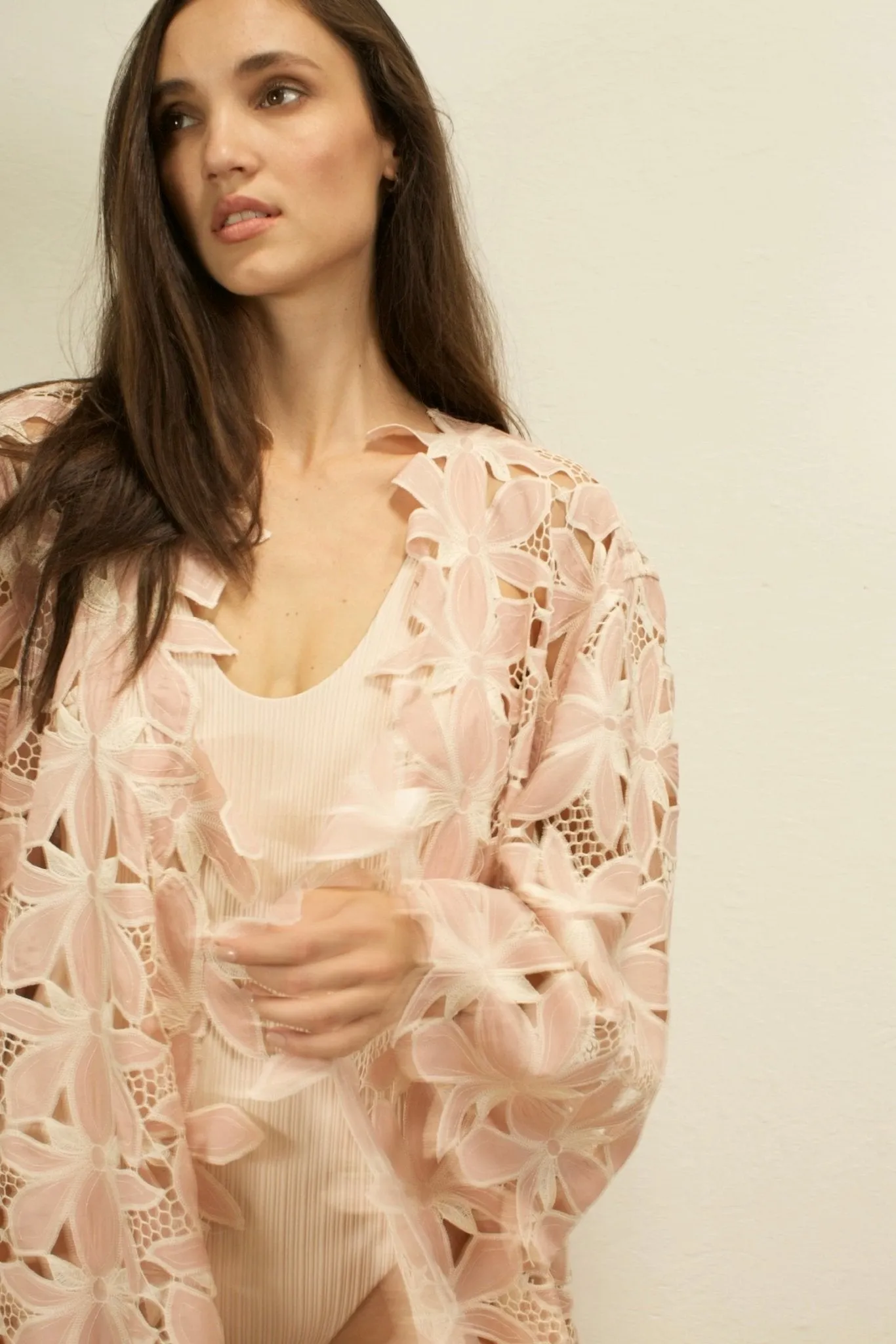 LITTLE PINK FLOWER COTTON LACE KIMONO