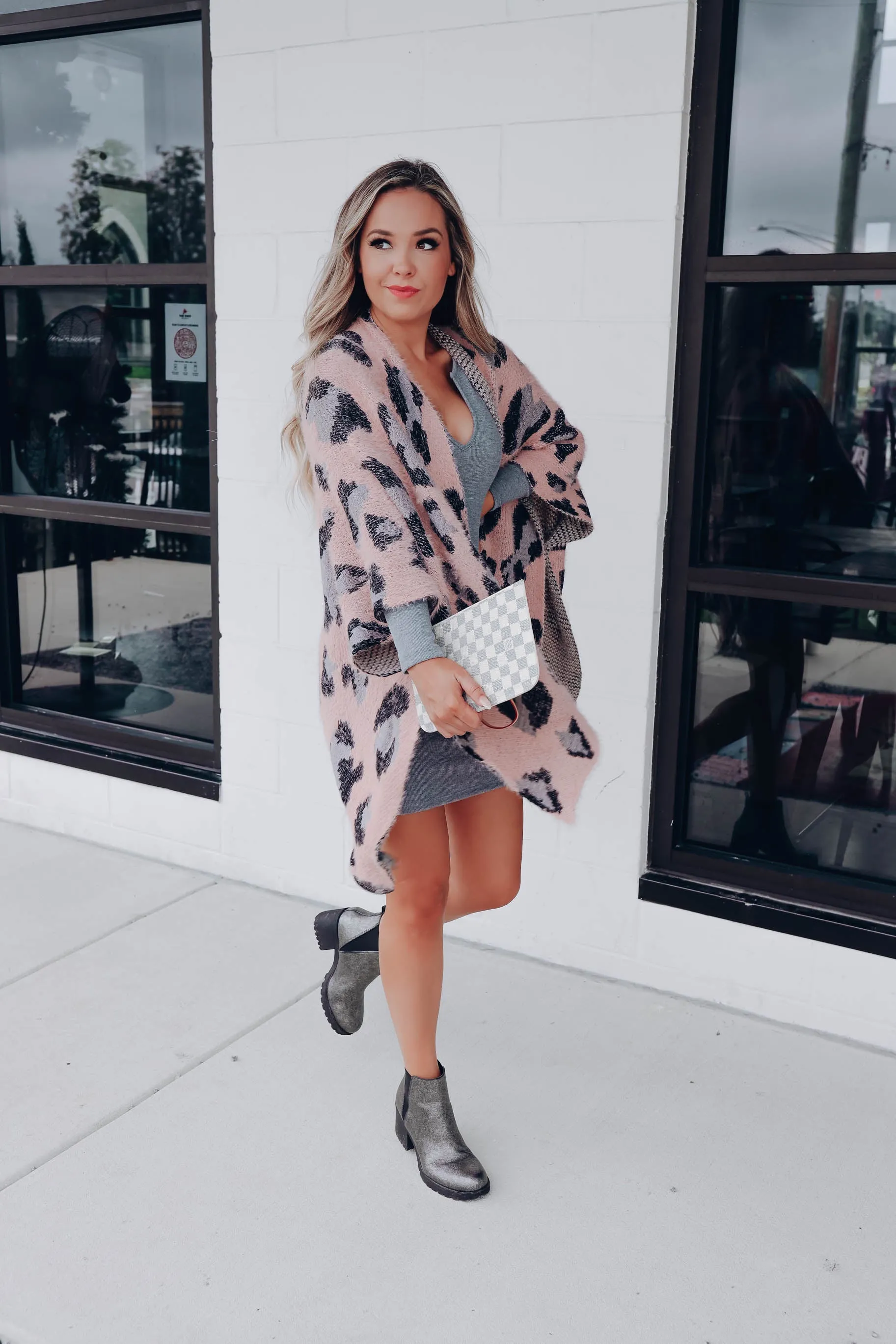 Luling Plush Leopard Kimono - Blush