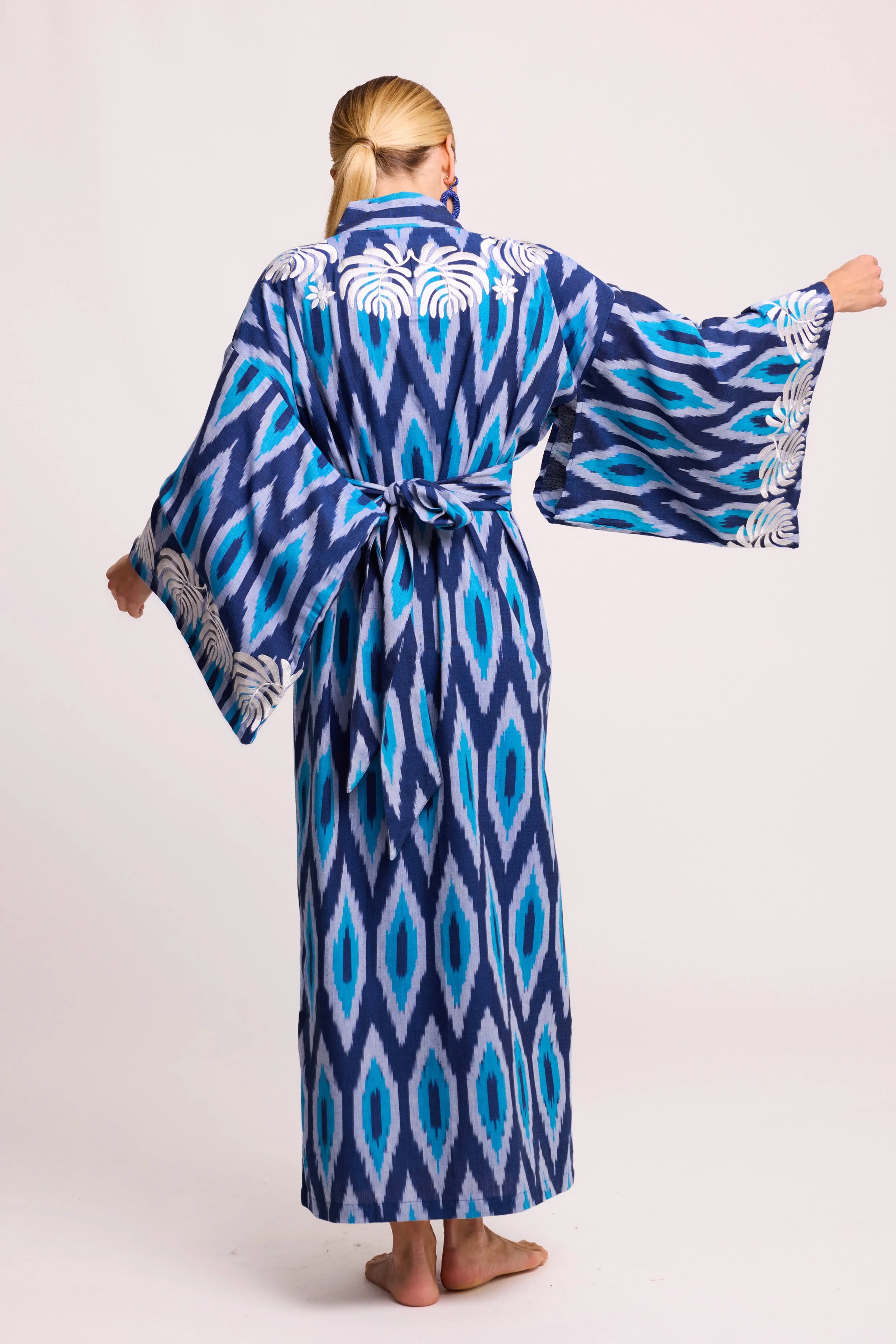 Nyali Naya Kimono