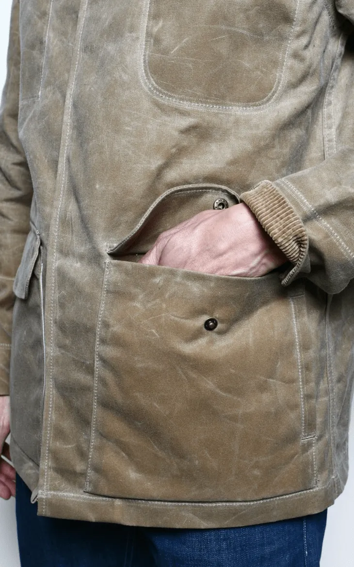 Rogue Territory - Hunter Supply Jacket Waxed in Tan