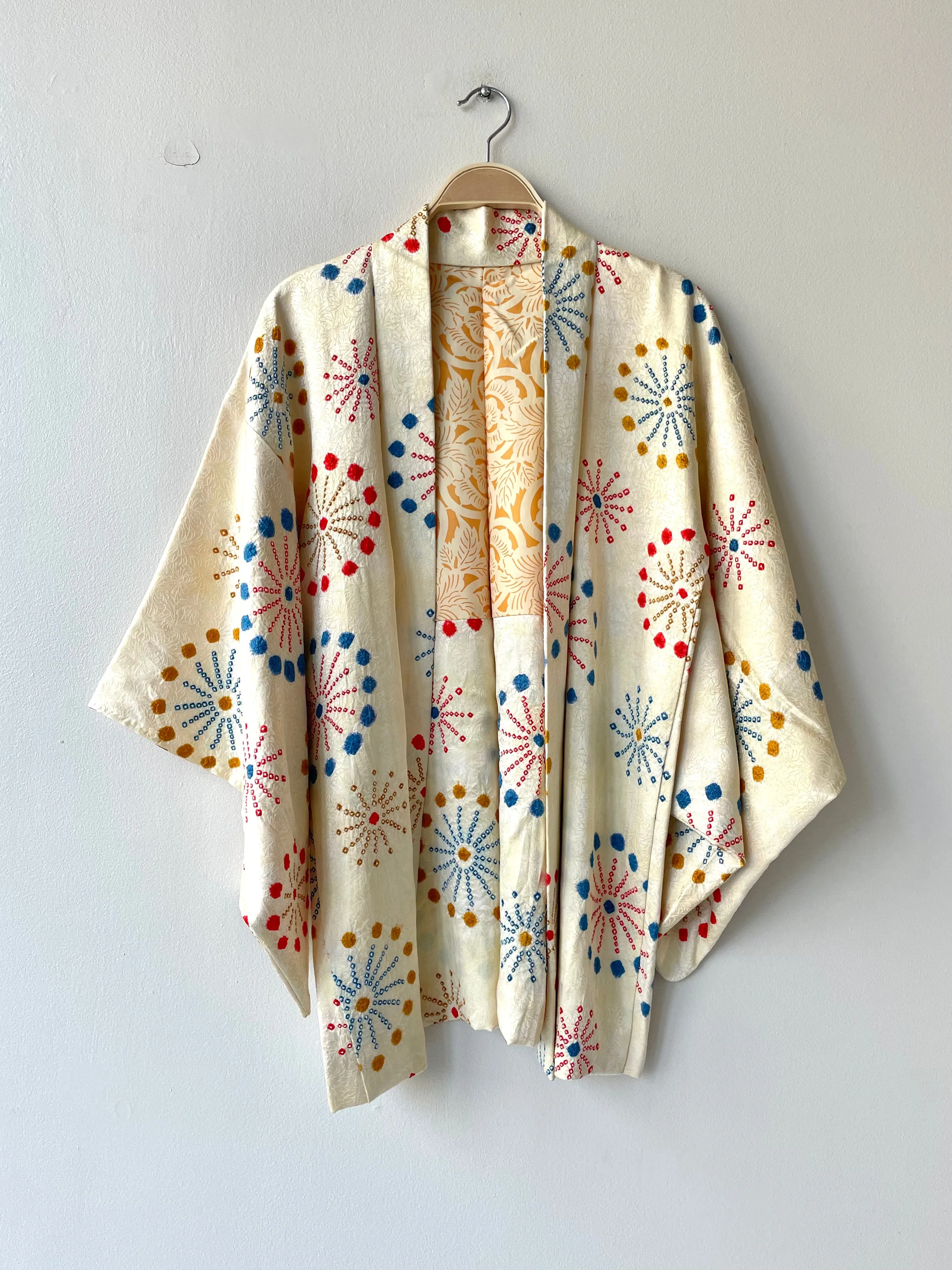 Shuyōna Silk Haori