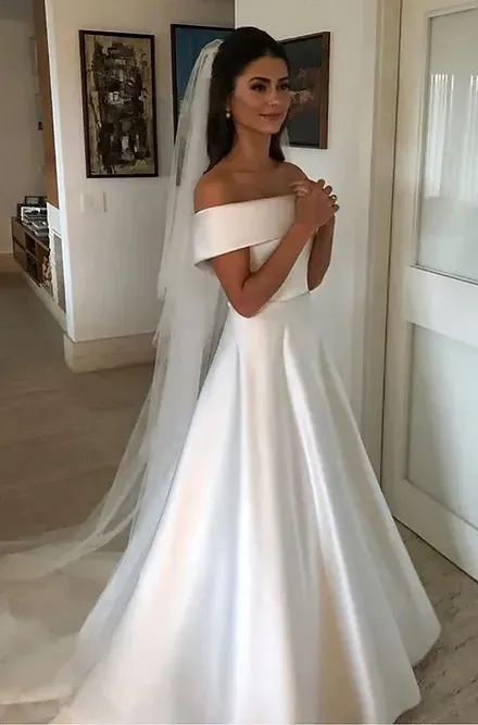 Simple Elegant Off the Shoulder A Line Wedding Dresses Satin Beach Garden Wedding Dresses Bridal Gowns      fg5709