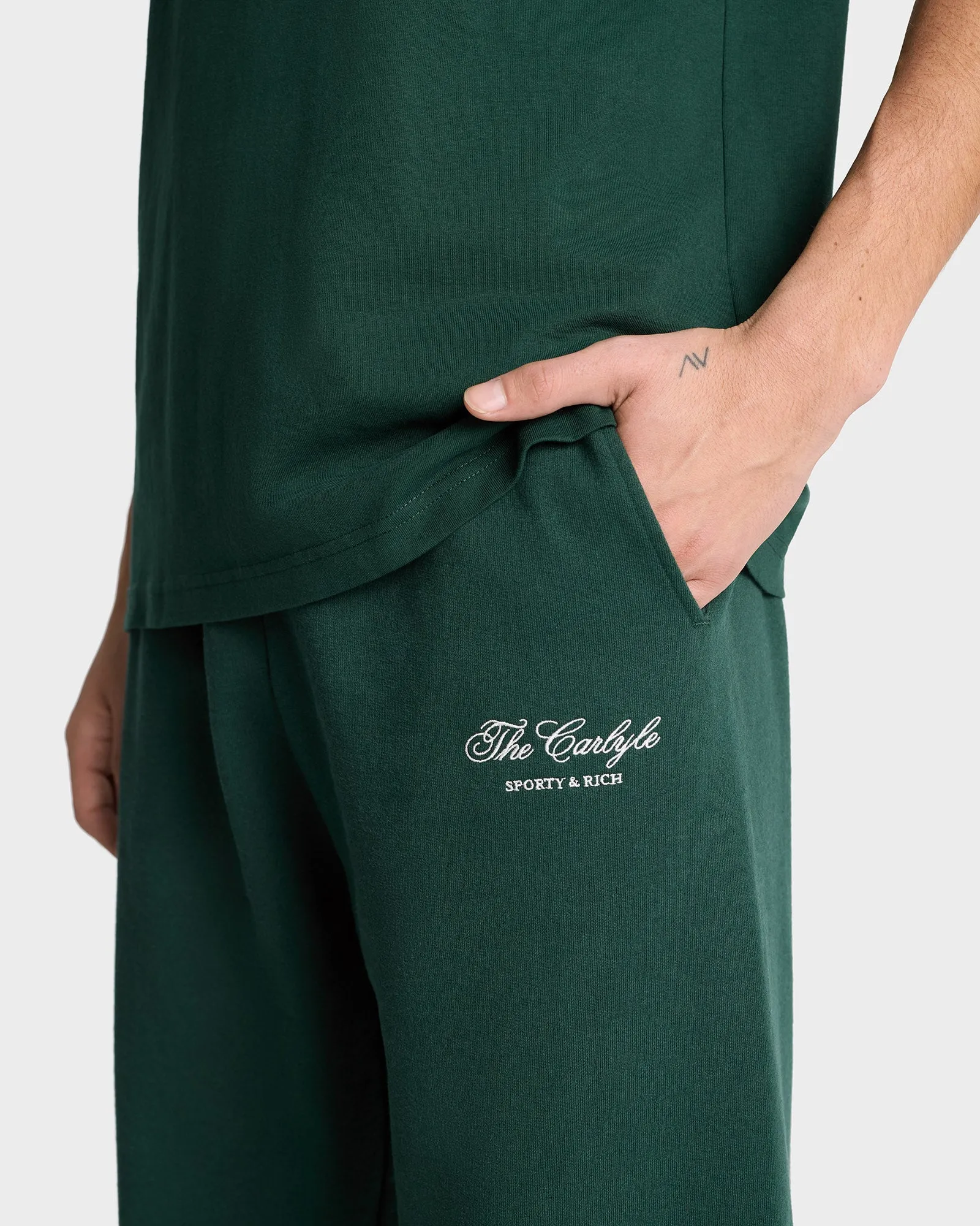 The Carlyle Script Sweatpant - Forest/White