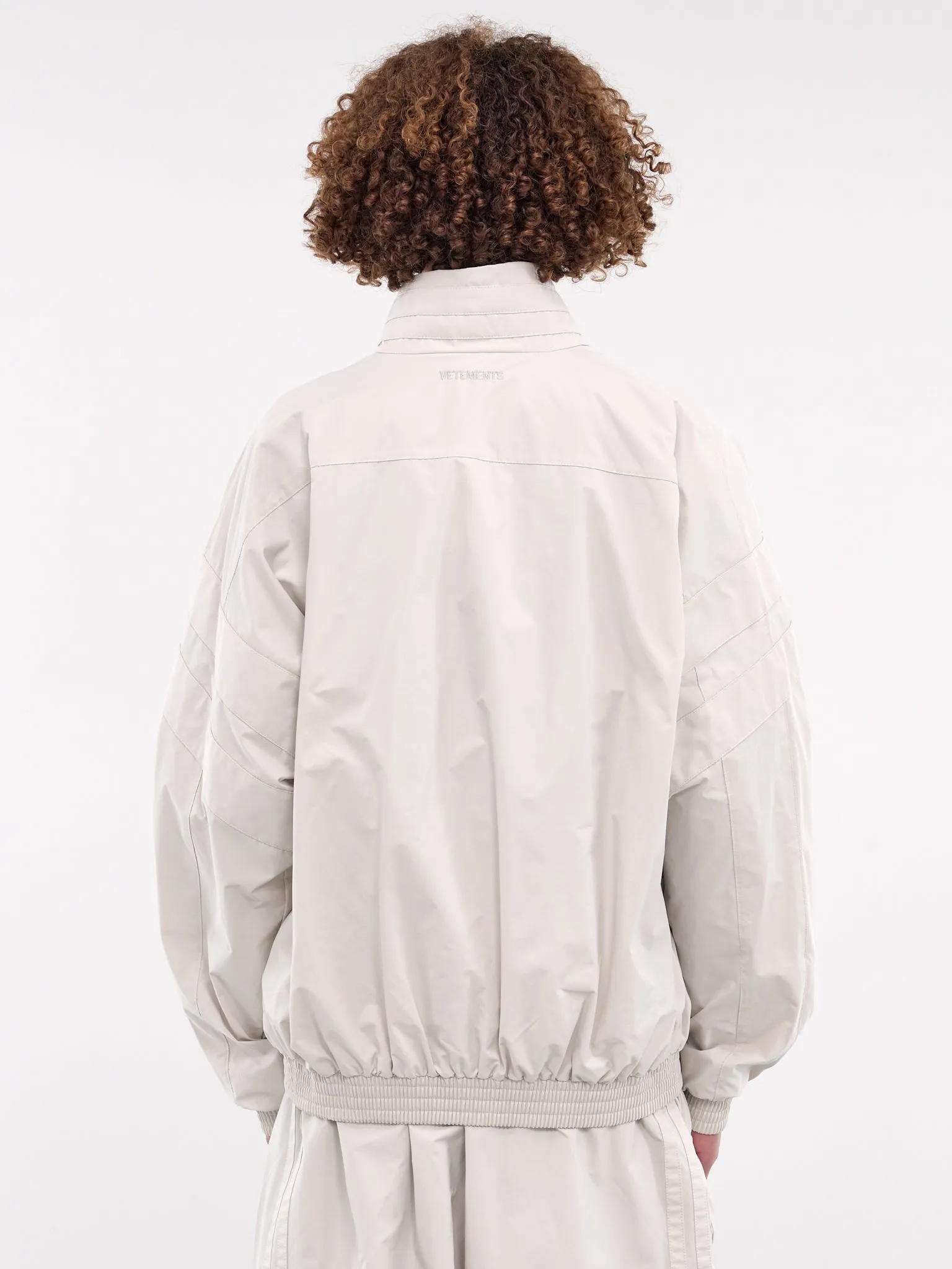 Track Jacket (UA66JA370W-WHITE)