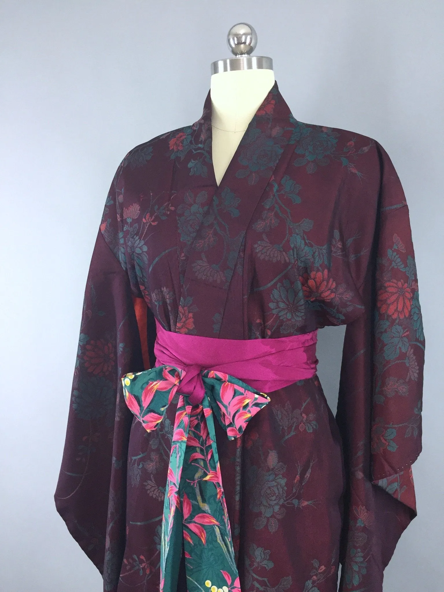 Vintage 1930s Silk Kimono Robe / Omeshi Embroidery Maroon & Teal Floral