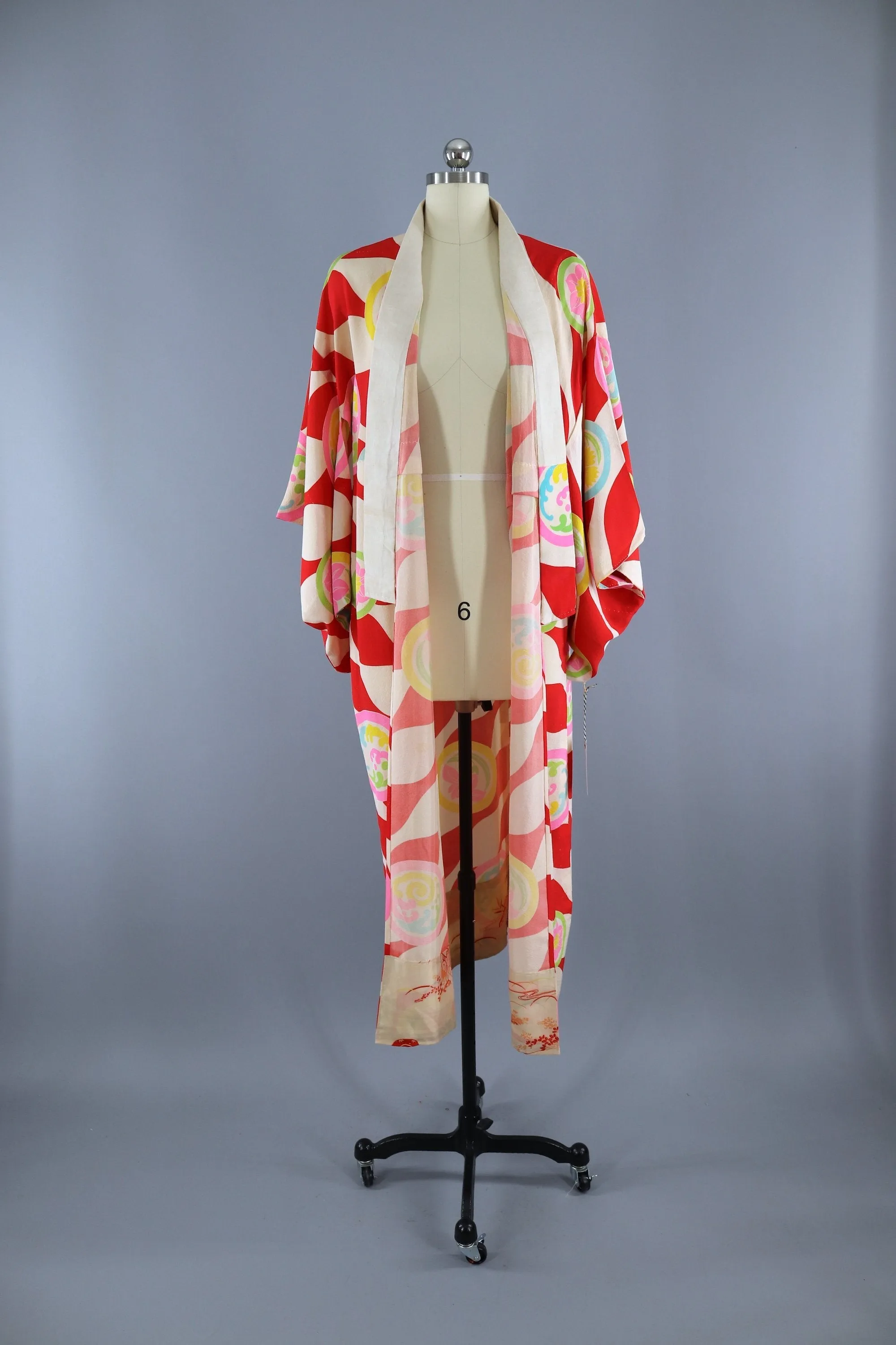 Vintage 1930s Silk Kimono Robe / Red Pink Floral Waves