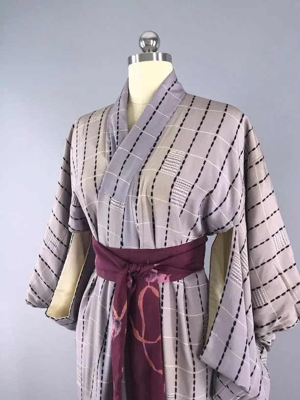 Vintage 1950s Silk Kimono Robe / Grey Art Deco