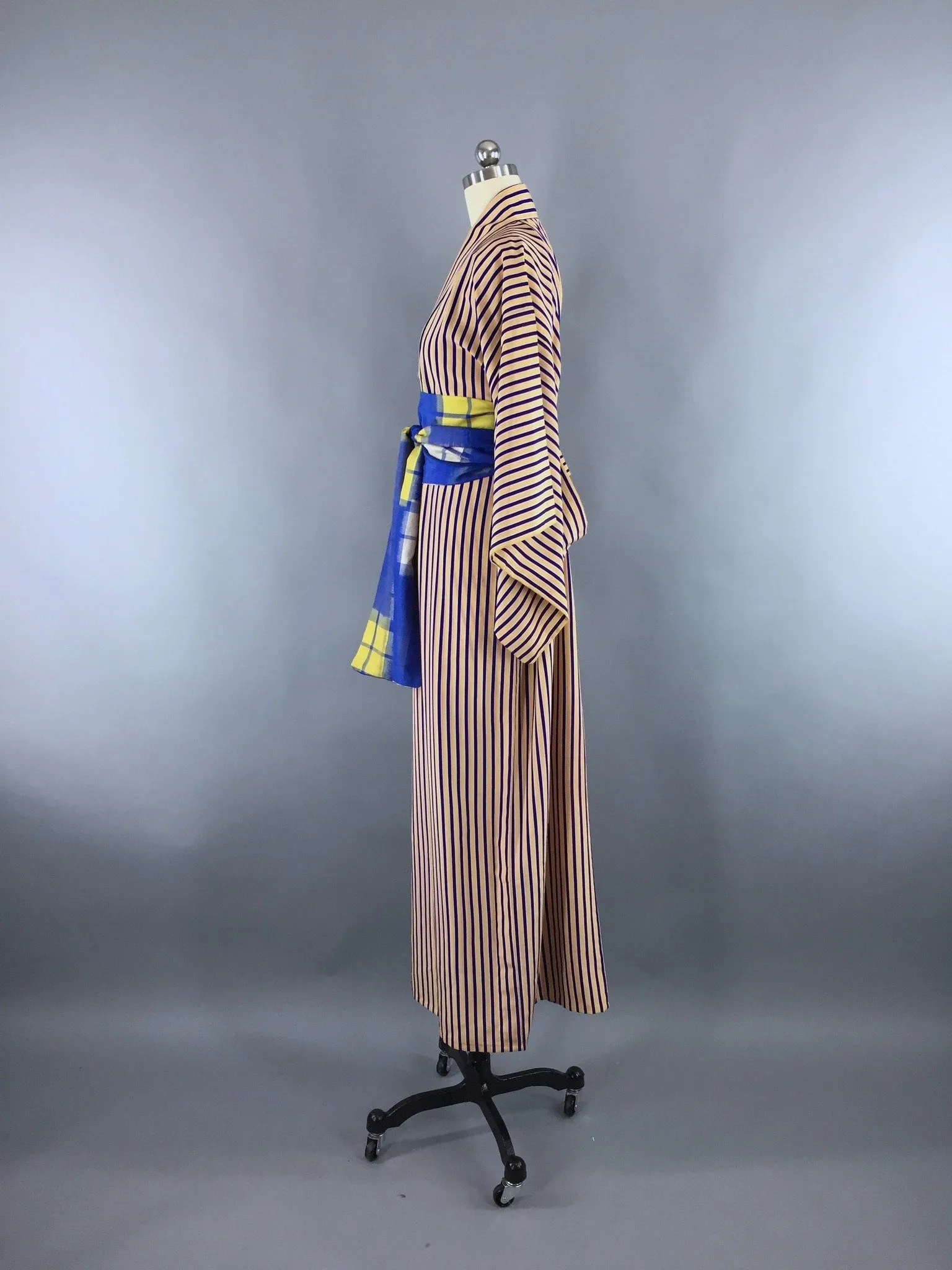 Vintage 1970s Vintage Kimono Robe / Yellow and Blue Stripes