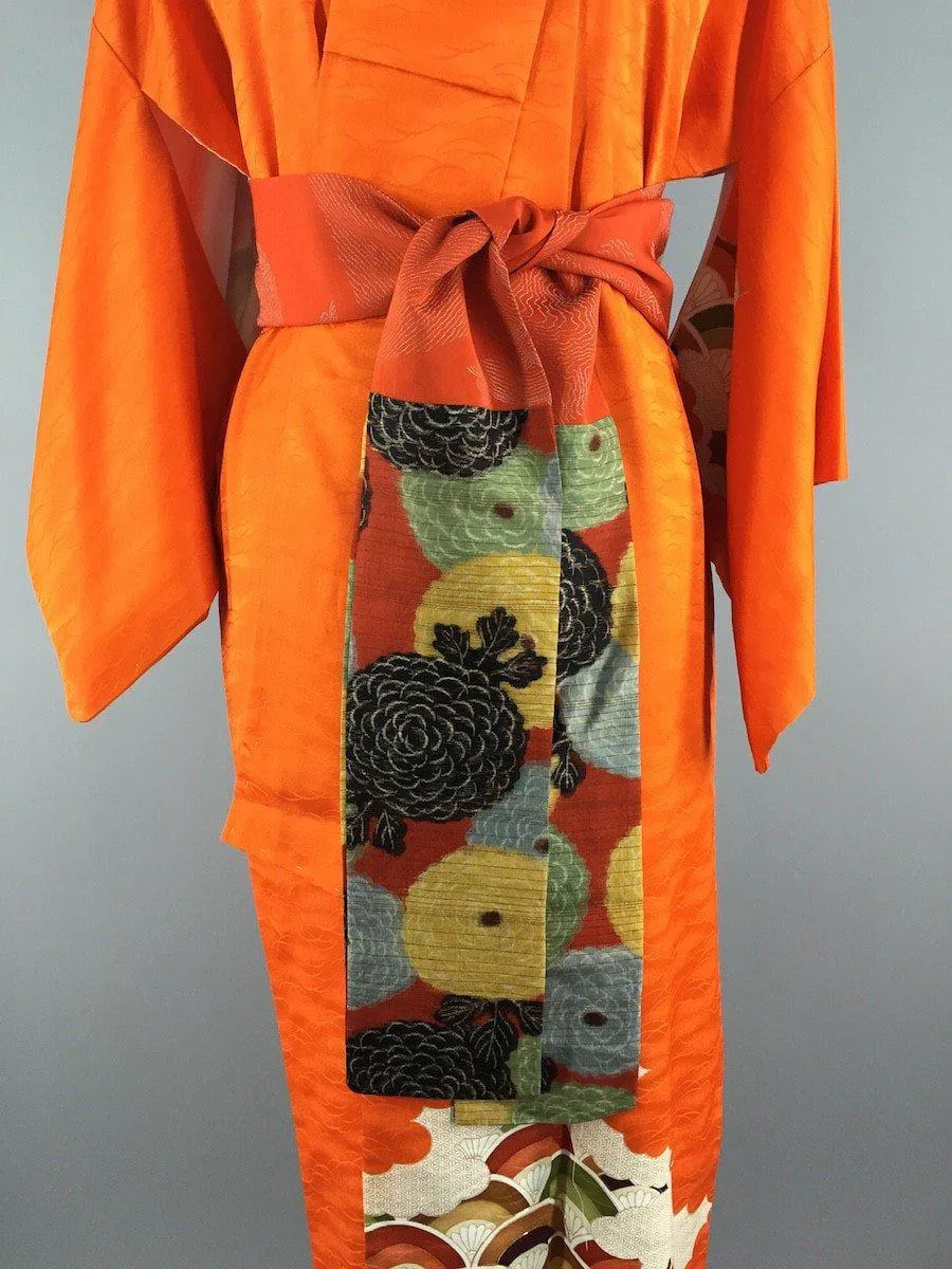 Vintage 1970s Vintage Silk Kimono Robe / Fan Print